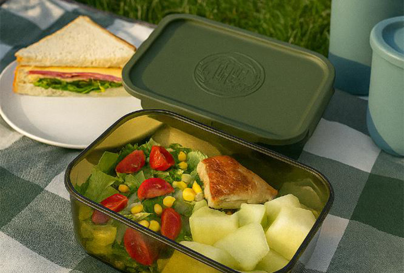 BPA free food storage canisters included