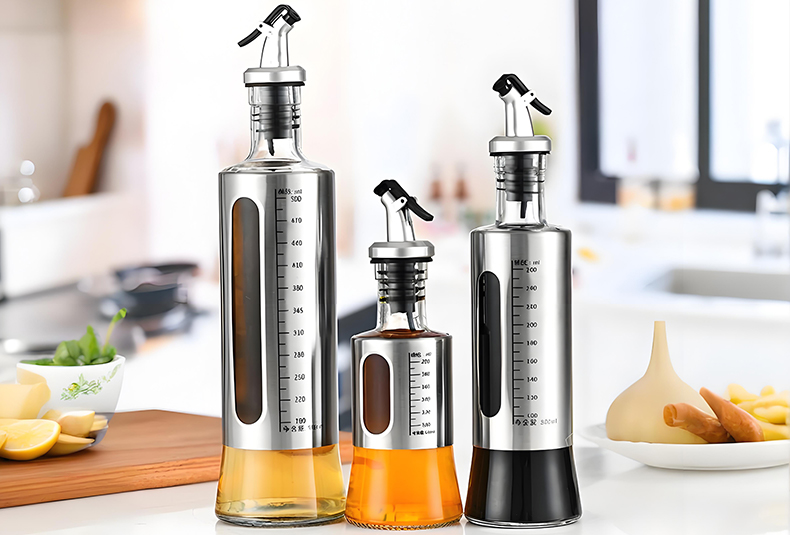 WISHOME Scaled Press Seasoning Bottle Main Product Image