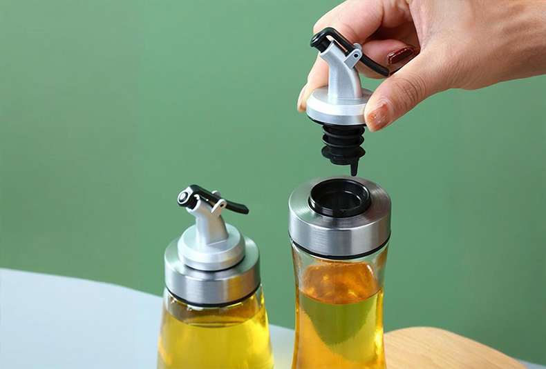 WISHOME Press-Type Oil Bottle Main Product Image