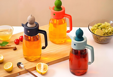 WISHOME Integrated Oil Brush & Pour Bottle