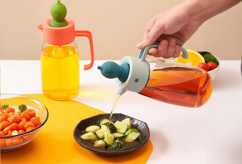 WISHOME Integrated Oil Brush & Pour Bottle