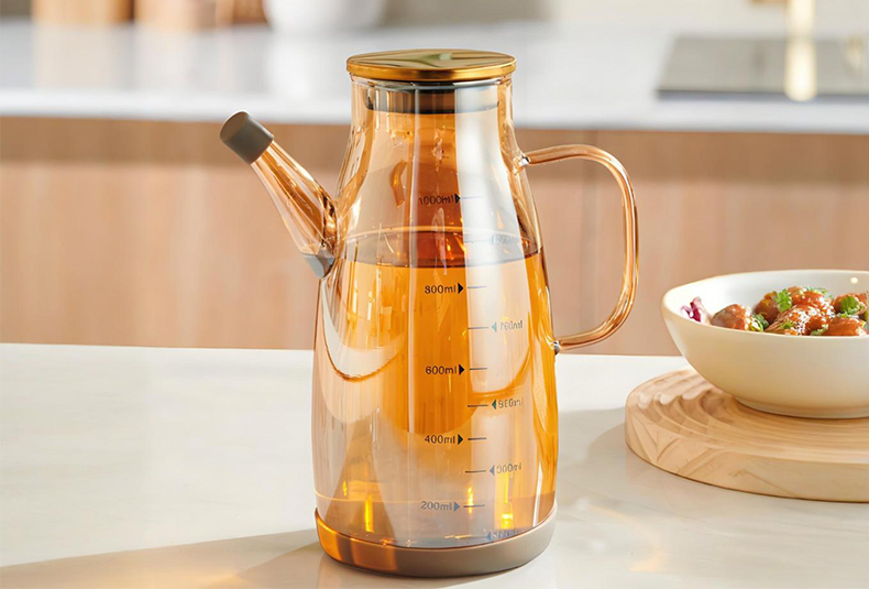 WISHOME Hawk-Beak Oil Pot Main Product Image