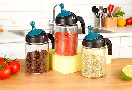 WISHOME 250ML Integrated Spoon-Lid Stylish Seasoning Jar 