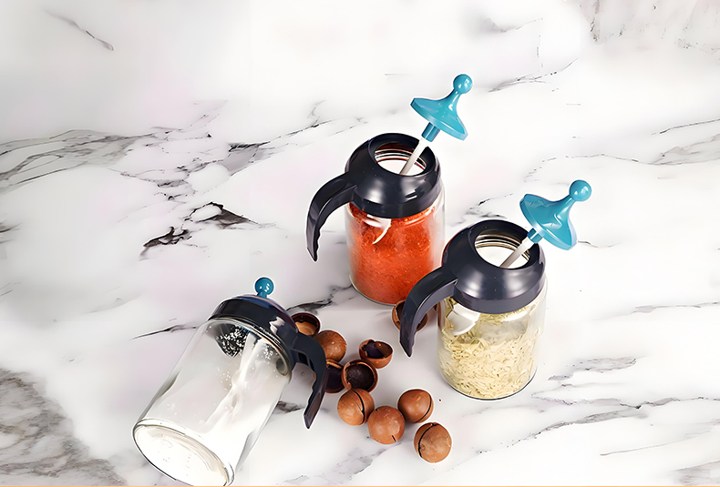 WISHOME 250ML Integrated Spoon-Lid Stylish Seasoning Jar 