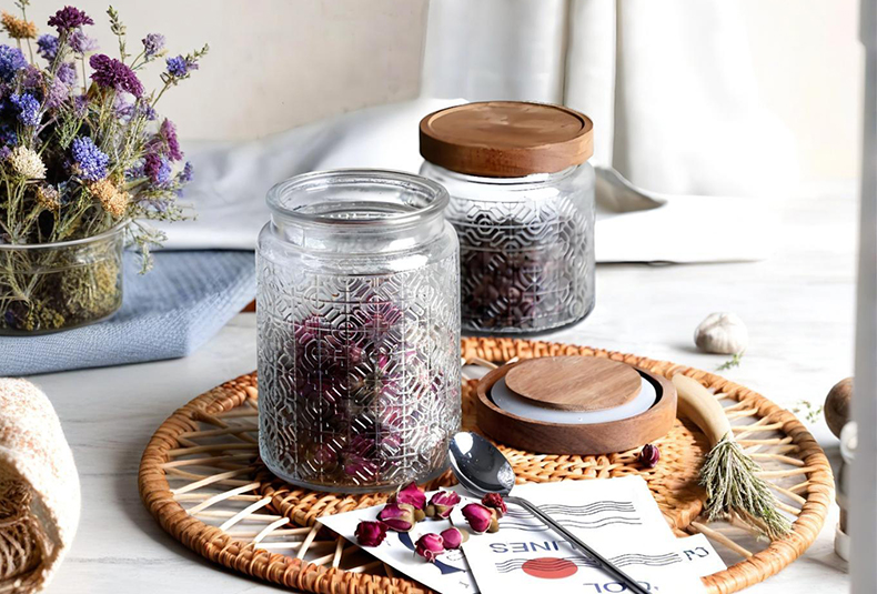 WISHOME Retro Embossed Glass Storage Jar with Bamboo Lid Main Product Image