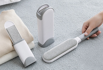 Reusable pet fur remover brush set with self-cleaning base, large and small pet hair removal tools for furniture and car seats