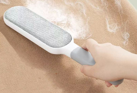 Reusable pet fur remover brush set with self-cleaning base, large and small pet hair removal tools for furniture and car seats
