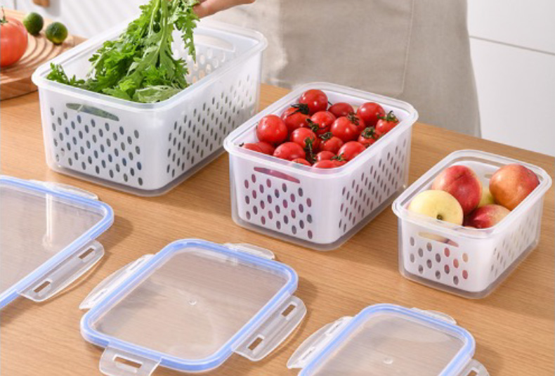 plastic crisper with cover