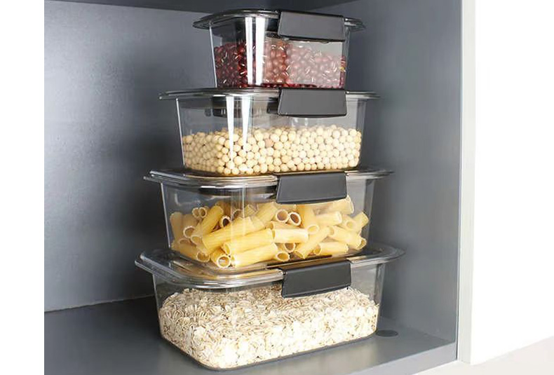 BPA free food storage canisters included